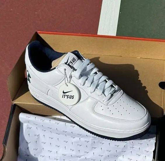 ！Nike x Concrete Boys联名J9真人游戏第一品牌Lil Yachty设计(图2)
