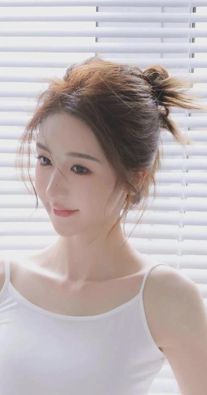人_儿子妈妈今天是你的人appVag九游
