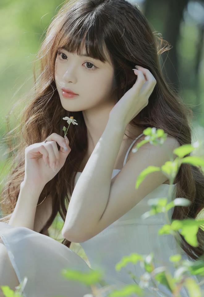 女人 MBA智库j9九游会登录操(图1)